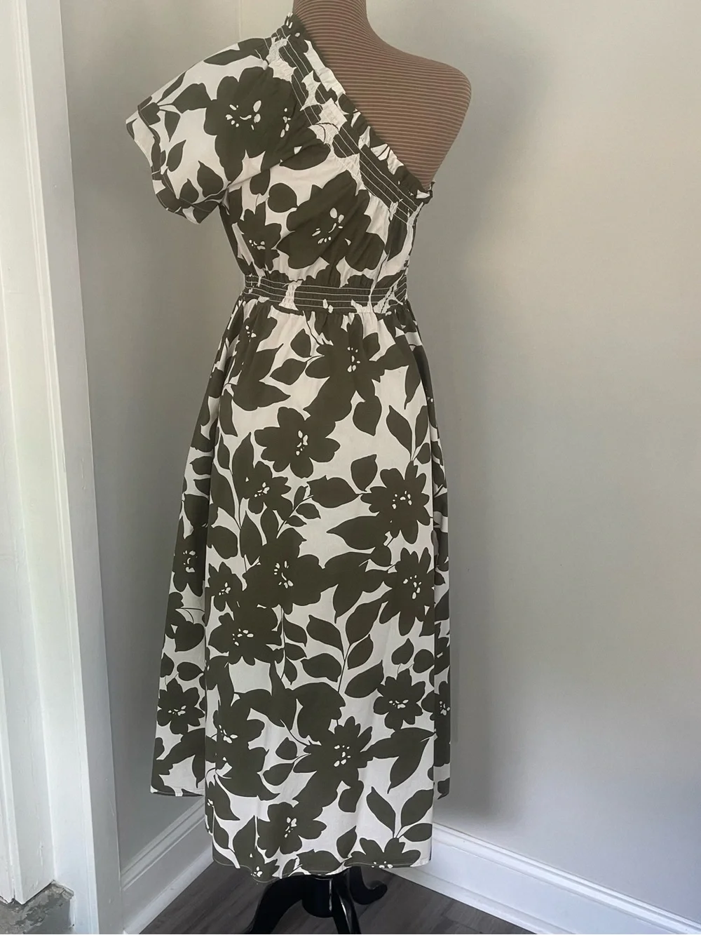 J Crew One-Shoulder Floral Midi Dress in Olive and White Cotton size S - Picture 6 of 9